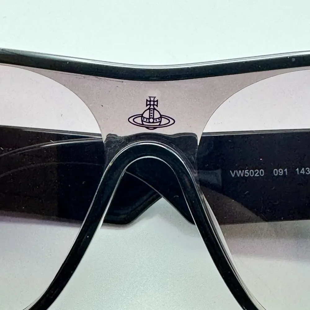 Vivienne Westwood Sunglasses Atlanta VW5020 091 Black Aviator Gradient Shield